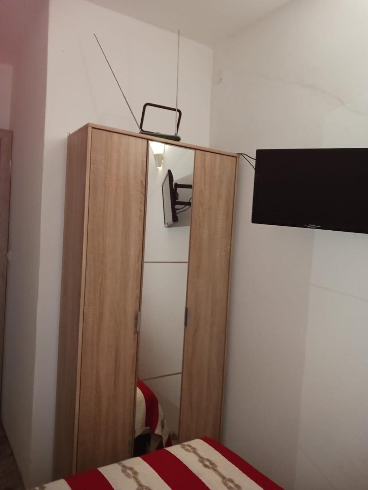 Apartmani Valerija I Joso Bibinje Habitación foto