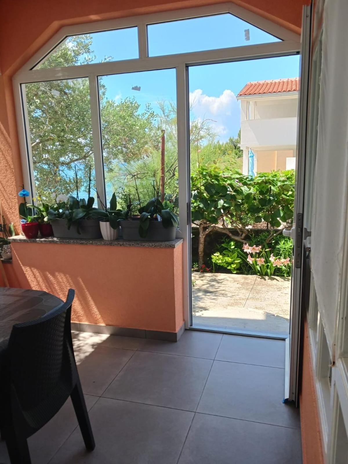 Apartmani Valerija I Joso Bibinje Habitación foto
